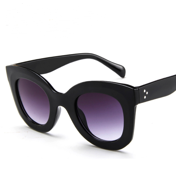 Vivian - Chic Cat Eye Sunglasses