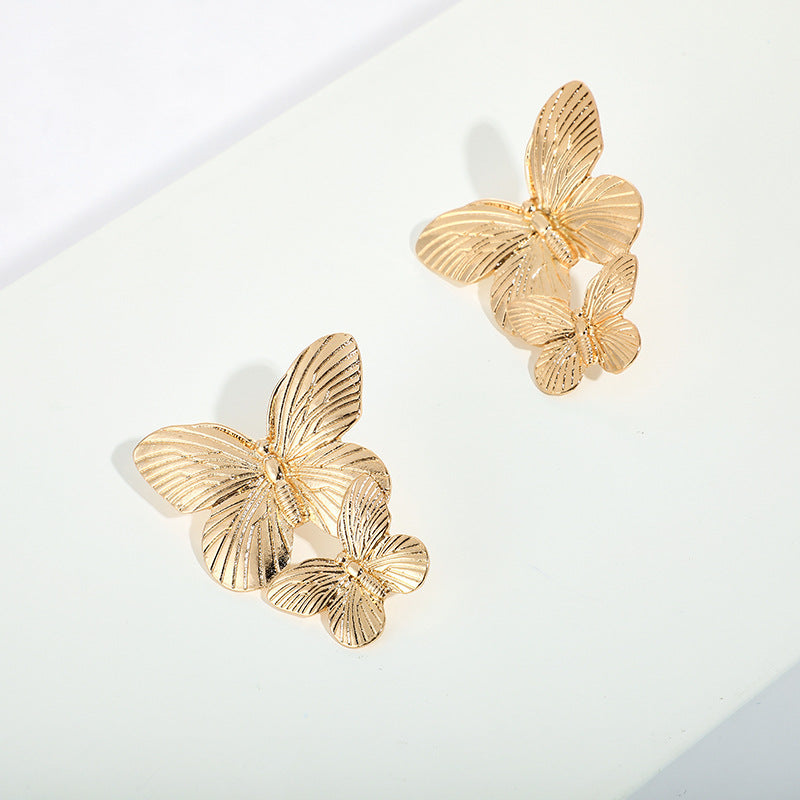 Alloy Double Butterfly Earrings Retro Gold Exaggerated Earrings