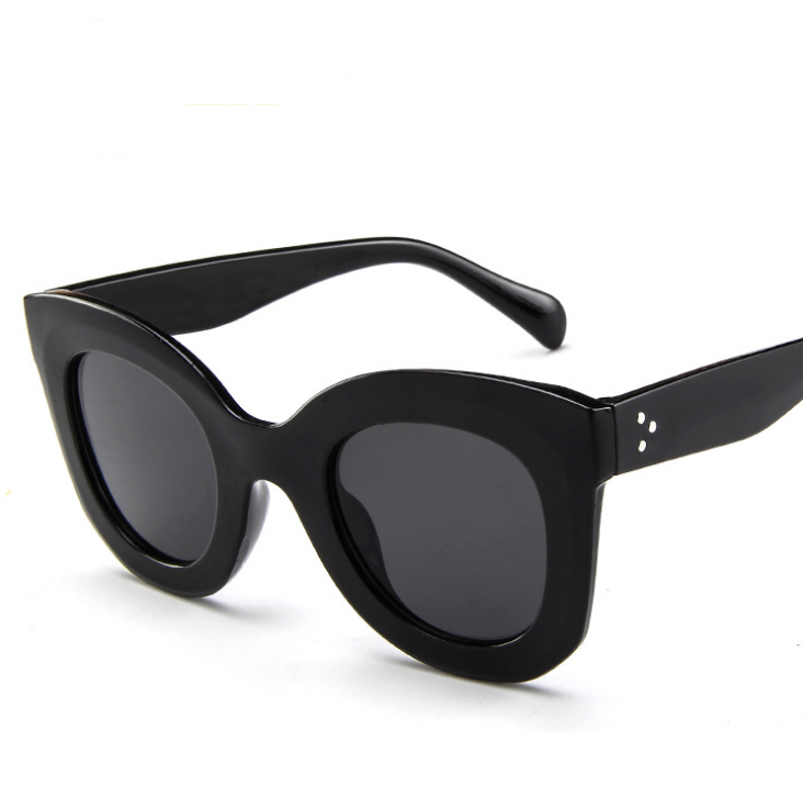 Vivian - Chic Cat Eye Sunglasses